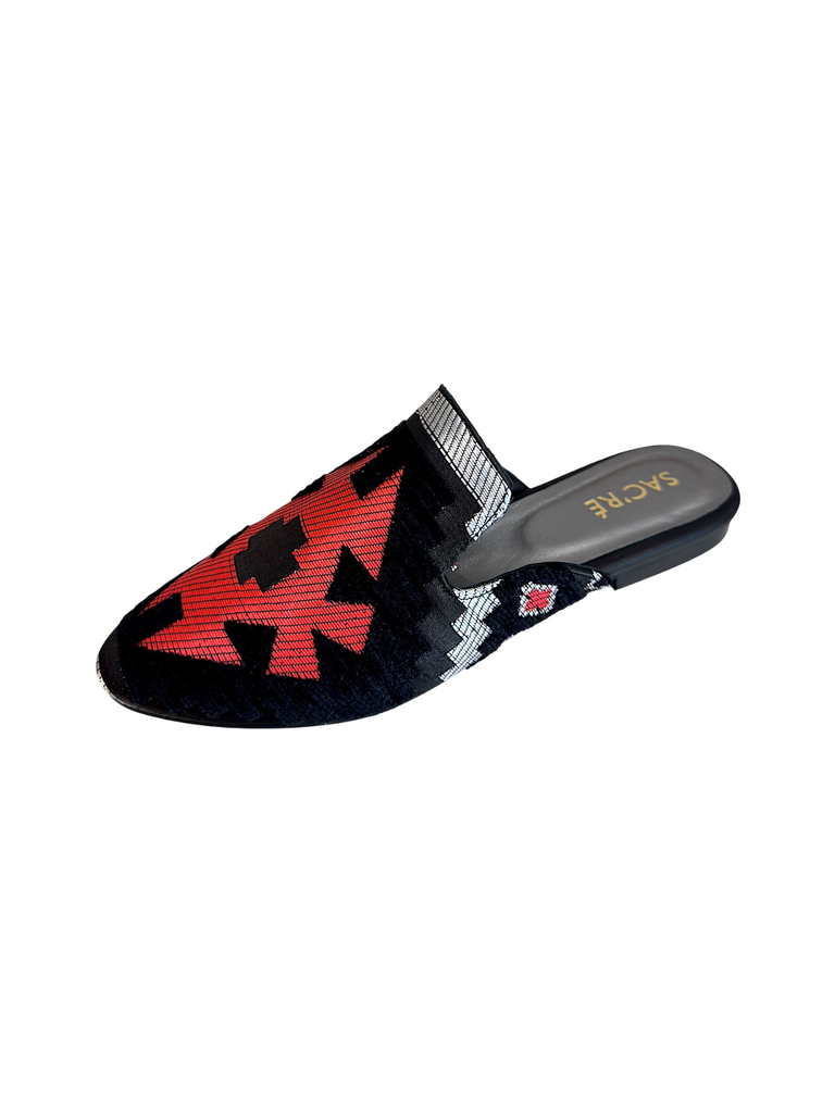LAYALI NOIR ROUGE (36)